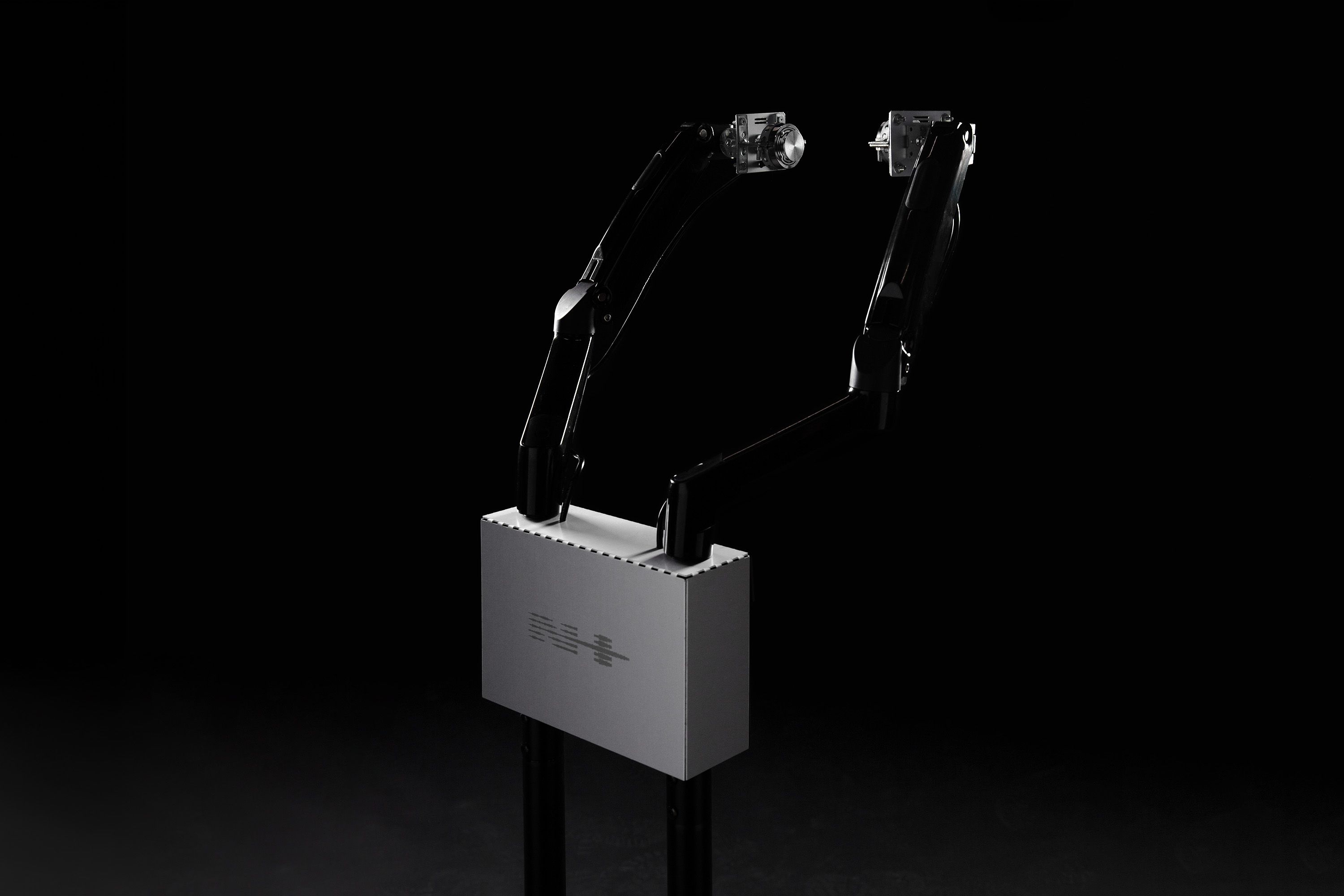 N+CWX01 device switched on and ready to be used - N+ INDUSTRIES: COGNITIVE SUPREMACY | Pietro Forino